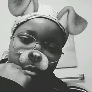 Meet your Posher, Skyler